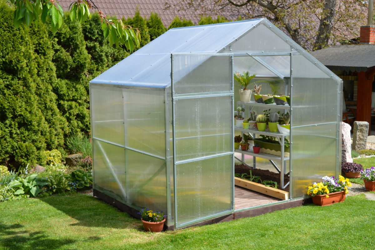 Skleník LANITPLAST DOMIK 2,6x2 m PC 4 mm