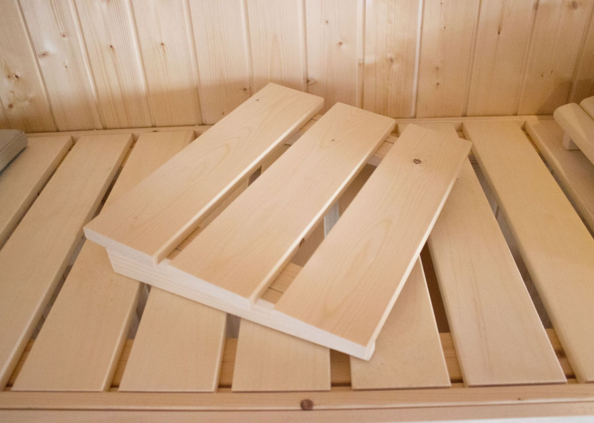Dřevěná podpěrka hlavy KARIBU eco (27312) LG2823